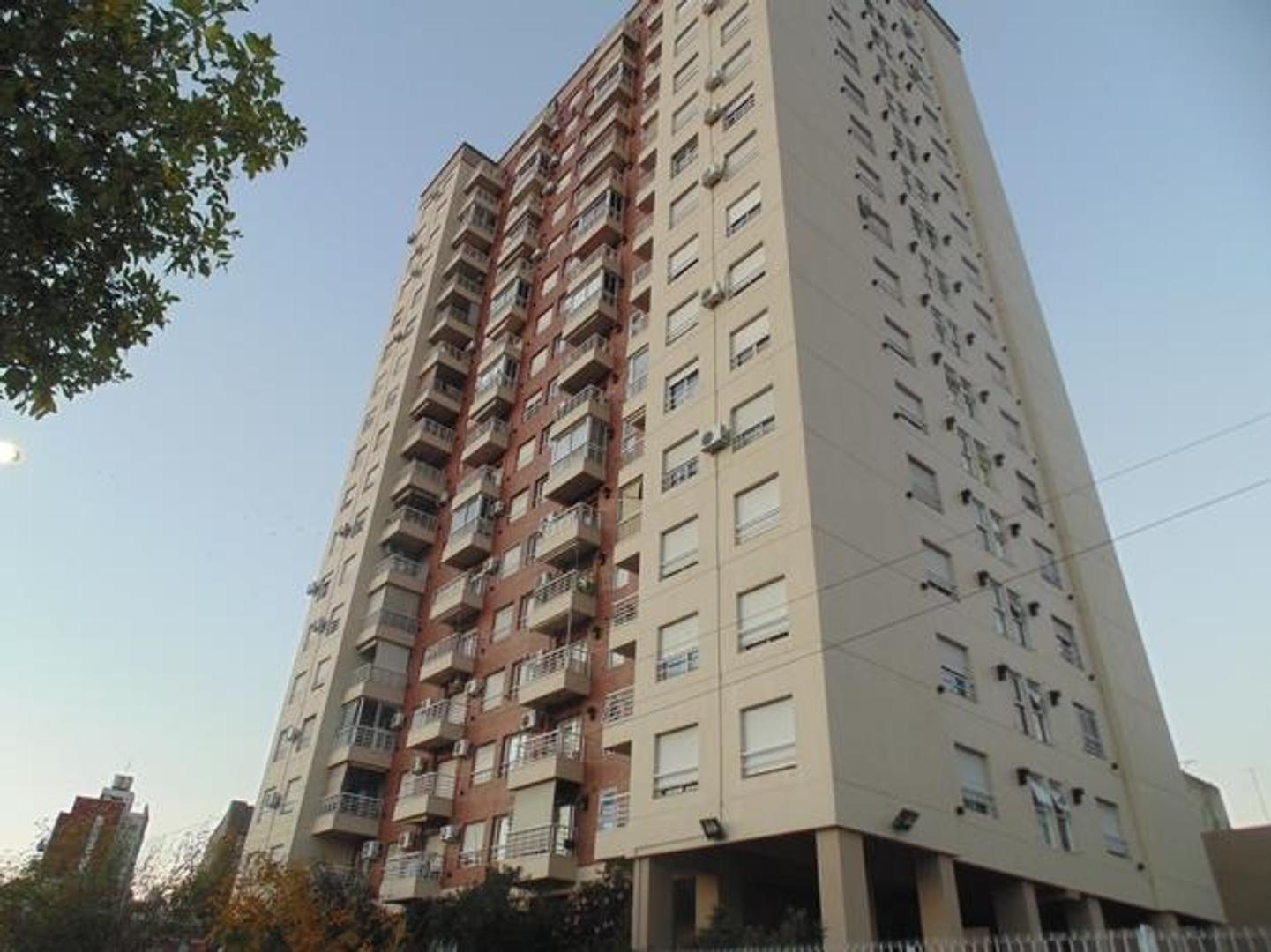Departamento de 4 ambientes con cochera - EN VENTA - Zona Boedo